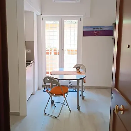 Appartement Vatican Tiny House By Gialel *