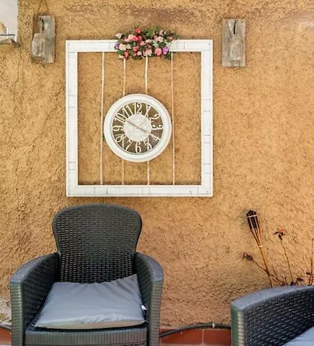 Vatican Tiny House By Gialel *